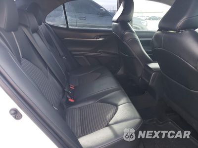 Zdjęcie 10 z 12 samochodu: 2020 TOYOTA CAMRY SE NIGHT SHADE EDITION VIN:4T1G11AK2LU322343 - miniatura