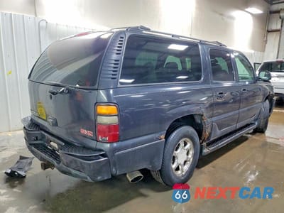 Trzecie zdjęcie samochodu z tyłu: 2004 GMC YUKON XL DENALI VIN:1GKFK66U84J189101 - miniatura