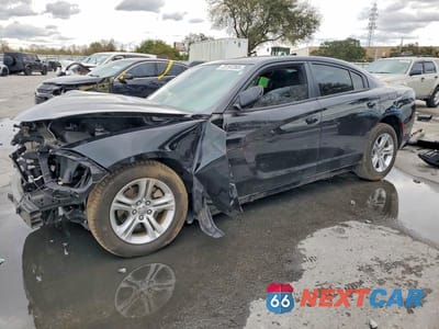 2023 DODGE CHARGER SXT 2C3CDXBG3PH701419 - główne zdjęcie licytacji z USA - miniatura