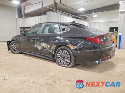 Drugie zdjęcie samochodu z przodu: 2022 HYUNDAI SONATA HYBRID VIN:KMHL34JJ8NA050550 - miniatura