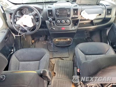 Zdjęcie 8 z 13 samochodu: 2020 RAM PROMASTER 2500 2500 HIGH VIN:3C6TRVDG3LE121941 - miniatura