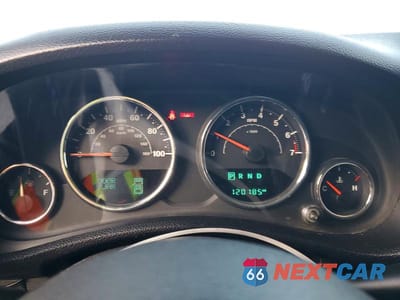 Zdjęcie 9 z 12 samochodu: 2014 JEEP WRANGLER UNLIMITED SPORT VIN:1C4BJWDG3EL325019 - miniatura