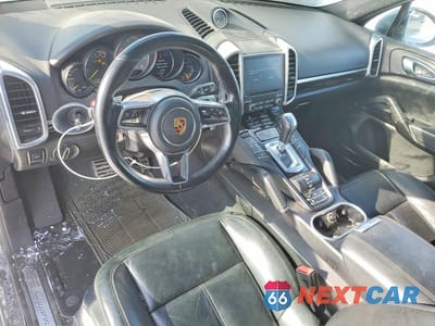 Zdjęcie 8 z 13 samochodu: 2017 PORSCHE CAYENNE HYBRID PLATINUM AWD VIN:WP1AE2A29HLA74933 - miniatura