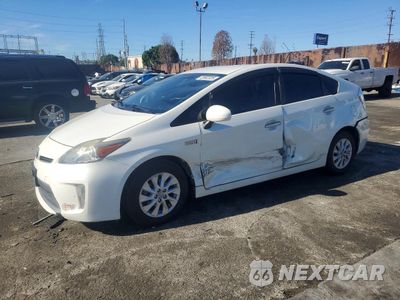 2014 TOYOTA PRIUS PLUG-IN JTDKN3DP1E3050995 - główne zdjęcie licytacji z USA - miniatura