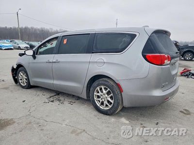 Drugie zdjęcie samochodu z przodu: 2018 CHRYSLER PACIFICA LX VIN:2C4RC1CG8JR130452 - miniatura