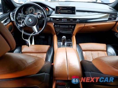 Zdjęcie 8 z 12 samochodu: 2015 BMW X6 XDRIVE50I VIN:5UXKU6C53F0F93869 - miniatura