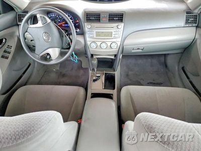 Zdjęcie 8 z 11 samochodu: 2011 TOYOTA CAMRY BASE VIN:4T1BF3EK7BU751011 - miniatura