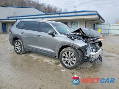 Czwarte zdjęcie samochodu z boku: 2025 TOYOTA GRAND HIGHLANDER LE VIN:5TDAAAB52SS071832 - miniatura