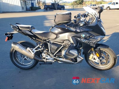 2023 BMW R 1250 RS WB10M8308P6H72185 - główne zdjęcie licytacji z USA - miniatura