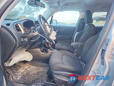 Zdjęcie 7 z 13 samochodu: 2017 JEEP RENEGADE LATITUDE VIN:ZACCJBBB1HPF56098 - miniatura