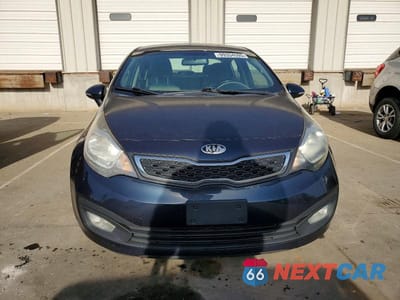 Piąte zdjęcie samochodu w środku: 2014 KIA RIO VIN:KNADN4A36E6354125 - miniatura