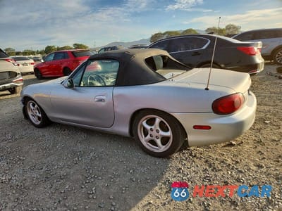 Drugie zdjęcie samochodu z przodu: 2001 MAZDA MX-5 MIATA BASE VIN:JM1NB353010206246 - miniatura