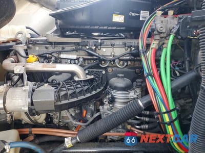 Zdjęcie 7 z 10 samochodu: 2019 FREIGHTLINER CASCADIA 126 SEMI TRUCK VIN:3AKJHHDR6KSKT6574 - miniatura