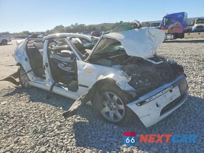 Czwarte zdjęcie samochodu z boku: 2004 BMW 325 I VIN:WBAEV33494KR29165 - miniatura