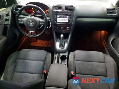 Zdjęcie 8 z 13 samochodu: 2011 VOLKSWAGEN GOLF VIN:WVWDM7AJ0BW218414 - miniatura
