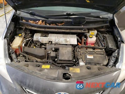 Zdjęcie 11 z 12 samochodu: 2013 TOYOTA PRIUS V VIN:JTDZN3EU3D3216435 - miniatura