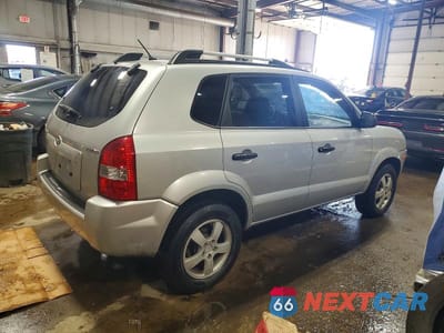 Trzecie zdjęcie samochodu z tyłu: 2008 HYUNDAI TUCSON GLS VIN:KM8JM12B48U706918 - miniatura