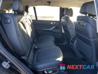 Zdjęcie 11 z 13 samochodu: 2024 BMW X7 XDRIVE40I VIN:5UX23EM09R9U39549 - miniatura