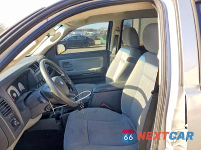 Zdjęcie 7 z 13 samochodu: 2011 DODGE DAKOTA SLT VIN:1D7RE3GK1BS606325 - miniatura