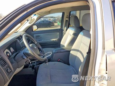 Zdjęcie 7 z 13 samochodu: 2011 DODGE DAKOTA SLT VIN:1D7RE3GK1BS606325 - miniatura