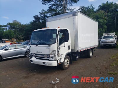 2024 ISUZU NPR HD BOX TRUCK JALC4W16XR7017639 - główne zdjęcie licytacji z USA - miniatura