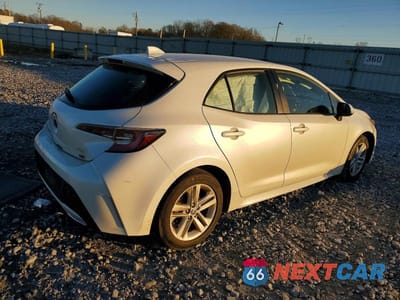 Trzecie zdjęcie samochodu z tyłu: 2019 TOYOTA COROLLA VIN:JTNK4RBE1K3009247 - miniatura
