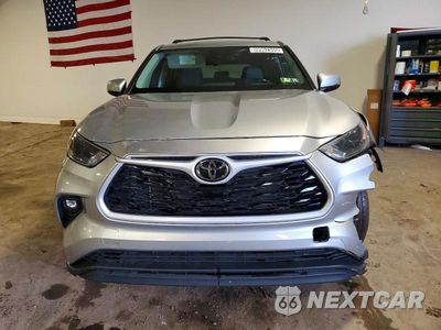 Piąte zdjęcie samochodu w środku: 2023 TOYOTA HIGHLANDER LE VIN:5TDKDRAH9PS020468 - miniatura
