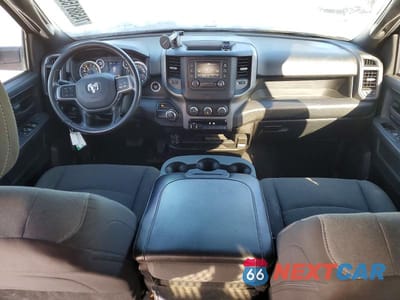 Zdjęcie 8 z 14 samochodu: 2022 RAM 3500 TRADESMAN UTILITY / SERVICE TRUCK VIN:3C63R2GJ1NG292605 - miniatura