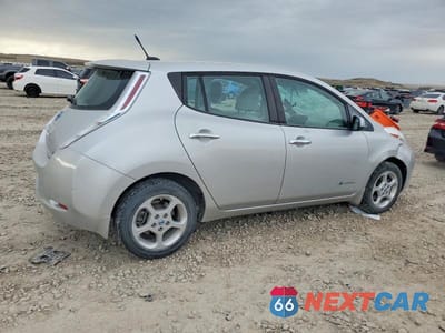 Trzecie zdjęcie samochodu z tyłu: 2014 NISSAN LEAF S VIN:1N4AZ0CP9EC338673 - miniatura