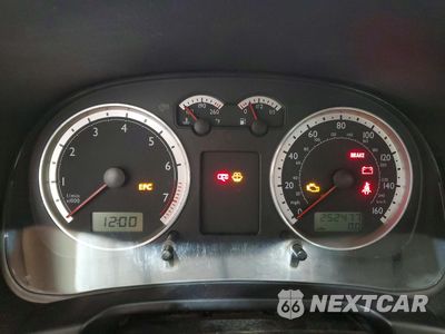 Zdjęcie 9 z 12 samochodu: 2004 VOLKSWAGEN JETTA GLS VIN:3VWSK69M84M115571 - miniatura