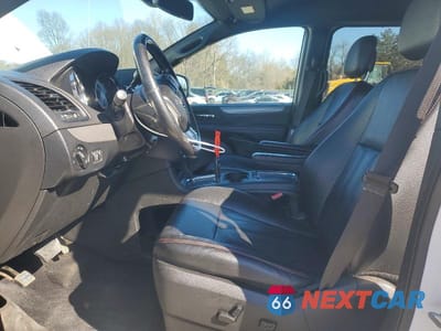 Zdjęcie 7 z 14 samochodu: 2019 DODGE GRAND CARAVAN GT VIN:2C4RDGEG3KR690572 - miniatura