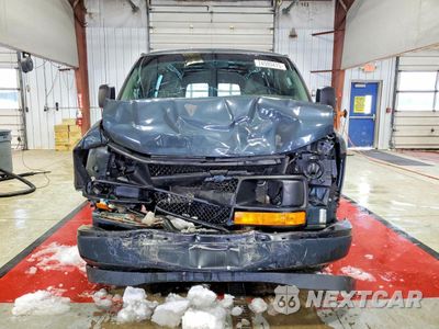 Piąte zdjęcie samochodu w środku: 2017 CHEVROLET EXPRESS G3500 VIN:1GCZGHFG6H1130070 - miniatura