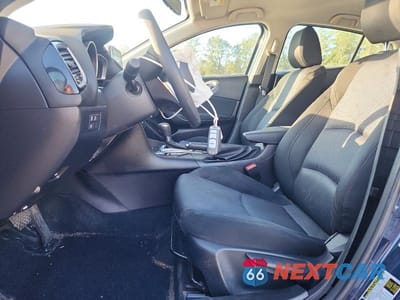Zdjęcie 7 z 12 samochodu: 2016 MAZDA 3 SPORT VIN:3MZBM1U75GM304486 - miniatura