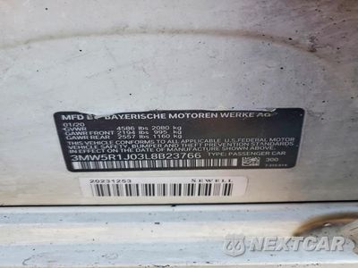 Zdjęcie 12 z 12 samochodu: 2020 BMW Motorrad 330I VIN:3MW5R1J03L8B23766 - miniatura