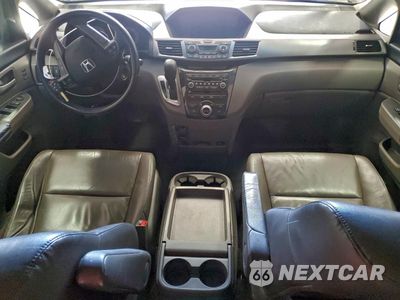 Zdjęcie 8 z 15 samochodu: 2013 HONDA ODYSSEY TOURING VIN:5FNRL5H94DB046470 - miniatura
