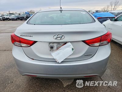 Zdjęcie 6 z 13 samochodu: 2013 HYUNDAI ELANTRA GLS VIN:KMHDH4AE4DU918422 - miniatura