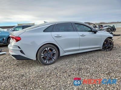 Trzecie zdjęcie samochodu z tyłu: 2023 KIA K5 GT LINE VIN:5XXG64J20PG176172 - miniatura