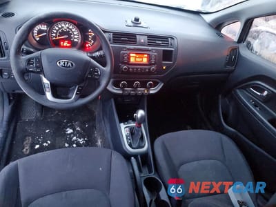 Zdjęcie 8 z 13 samochodu: 2015 KIA RIO LX VIN:KNADM5A34F6980864 - miniatura