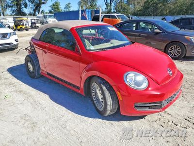 Czwarte zdjęcie samochodu z boku: 2015 VOLKSWAGEN BEETLE 1.8T VIN:3VW507AT1FM801174 - miniatura