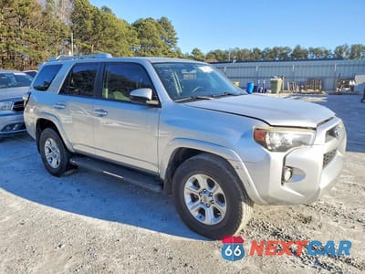 Czwarte zdjęcie samochodu z boku: 2016 TOYOTA 4RUNNER SR5 VIN:JTEZU5JR3G5115299 - miniatura