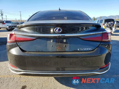 Zdjęcie 6 z 13 samochodu: 2020 LEXUS ES 300H VIN:58AD21B14LU012130 - miniatura