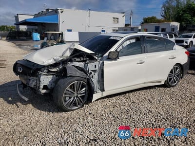 2015 INFINITI Q50 BASE JN1BV7AR7FM395606 - główne zdjęcie licytacji z USA - miniatura
