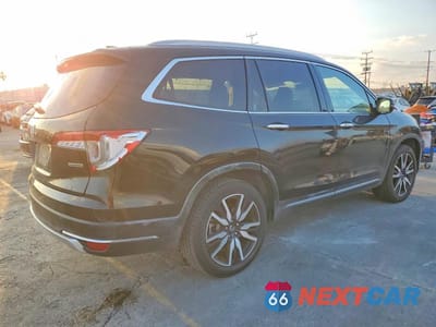 Trzecie zdjęcie samochodu z tyłu: 2019 HONDA PILOT VIN:5FNYF5H91KB004662 - miniatura