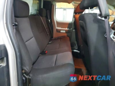 Zdjęcie 10 z 12 samochodu: 2010 CHEVROLET SILVERADO K1500 VIN:1GCSKPE32AZ216184 - miniatura