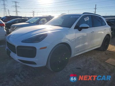 2021 PORSCHE CAYENNE GTS WP1AG2AY7MDA33560 - główne zdjęcie licytacji z USA - miniatura