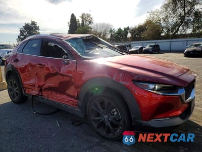 Czwarte zdjęcie samochodu z boku: 2021 MAZDA CX-30 VIN:3MVDMBAY5MM264757 - miniatura
