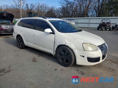 Czwarte zdjęcie samochodu z boku: 2009 VOLKSWAGEN JETTA SE VIN:3VWTZ71K49M250912 - miniatura