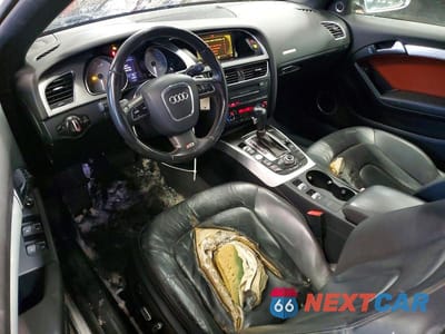 Zdjęcie 8 z 11 samochodu: 2010 AUDI S5 PRESTIGE VIN:WAUVGAFH0AN013191 - miniatura