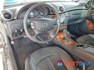 Zdjęcie 8 z 12 samochodu: 2008 MERCEDES-BENZ CLK 350 VIN:WDBTJ56H98F250798 - miniatura