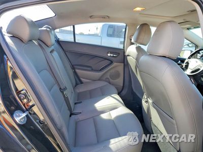 Zdjęcie 10 z 13 samochodu: 2014 KIA FORTE EX VIN:KNAFZ4A82E5207945 - miniatura
